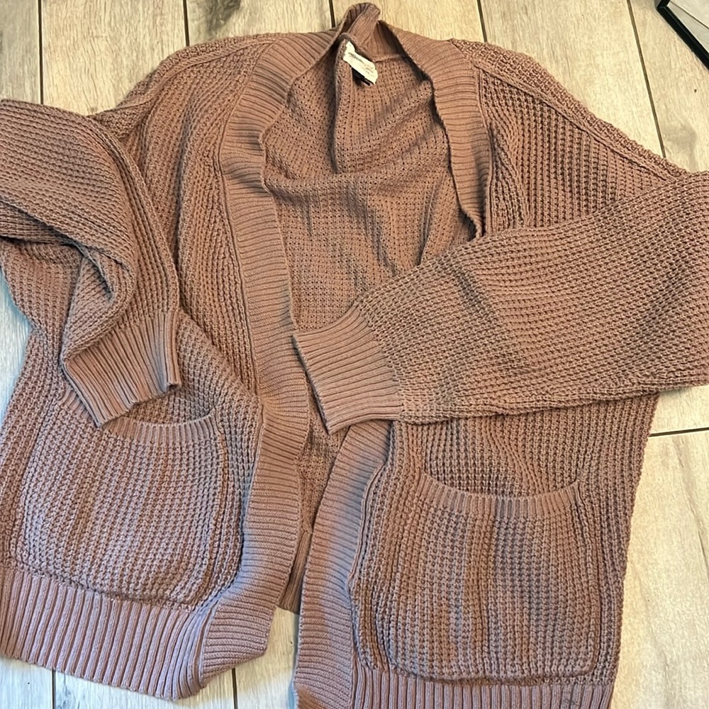 Dusty Rose Chunky Knit Cardigan